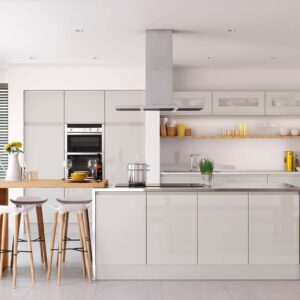 High gloss light grey kitchen featuring handleless doors